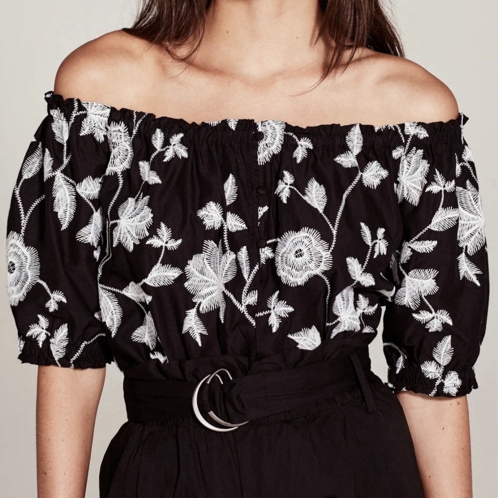 Who What Wear Black White Embroidered Off Shoulder Puff Sleeve Top Blouse Medium